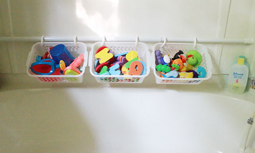 toy clutter solutions: tub toy storage - Help! We've Got Kids