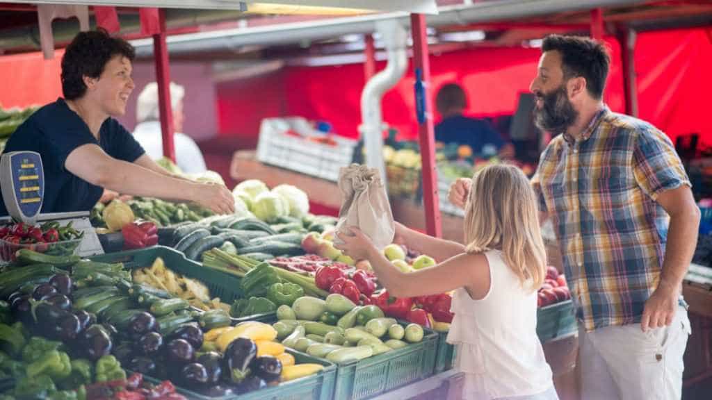 Article: 30 Kid-Friendly Farmers' Markets in Toronto and the GTA