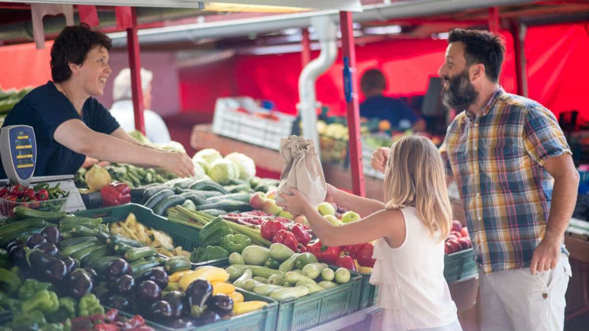 Article: 30 Kid-Friendly Farmers' Markets in Toronto and the GTA