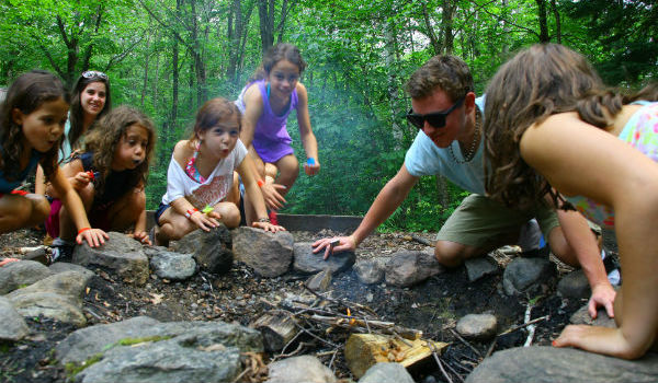 Outdoor and Nature Camps: Camp Robin Hood