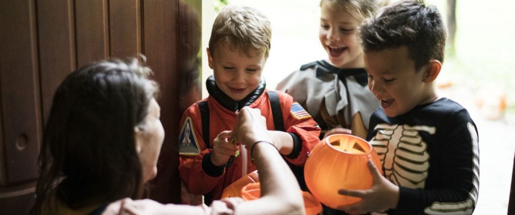 A Dentist's Tricks for Healthier Teeth this Halloween