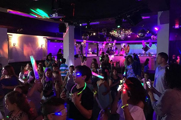 Top 10 Dance Party and Karaoke Birthday Parties for Toronto Kids